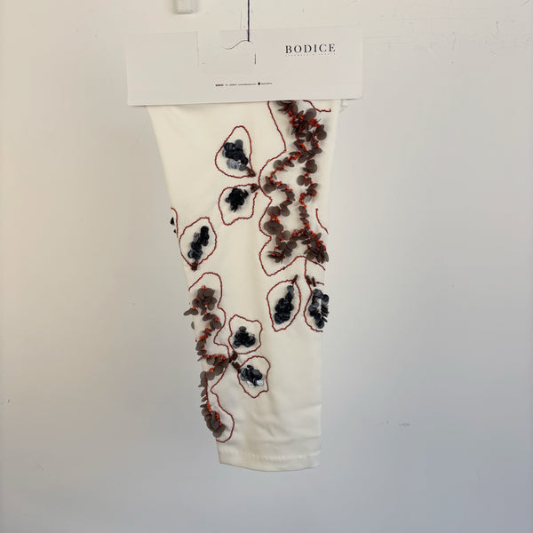 •	Artisan Sleeves