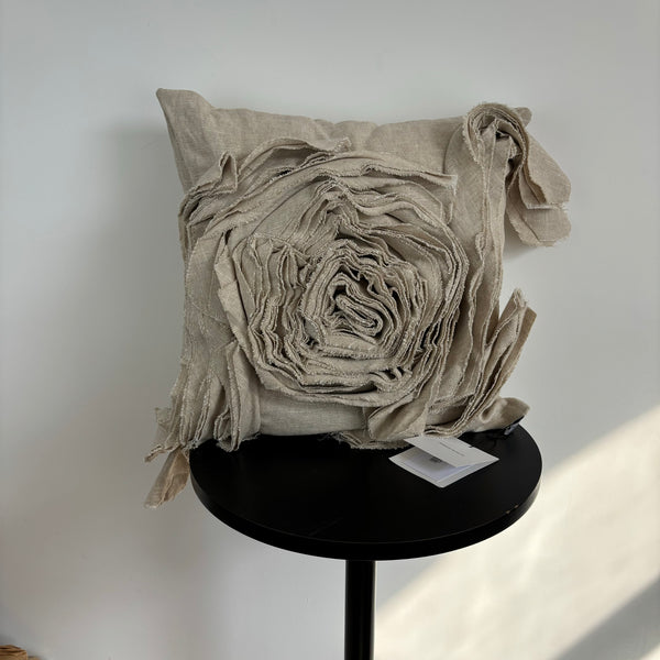 BODICE Signture cushion