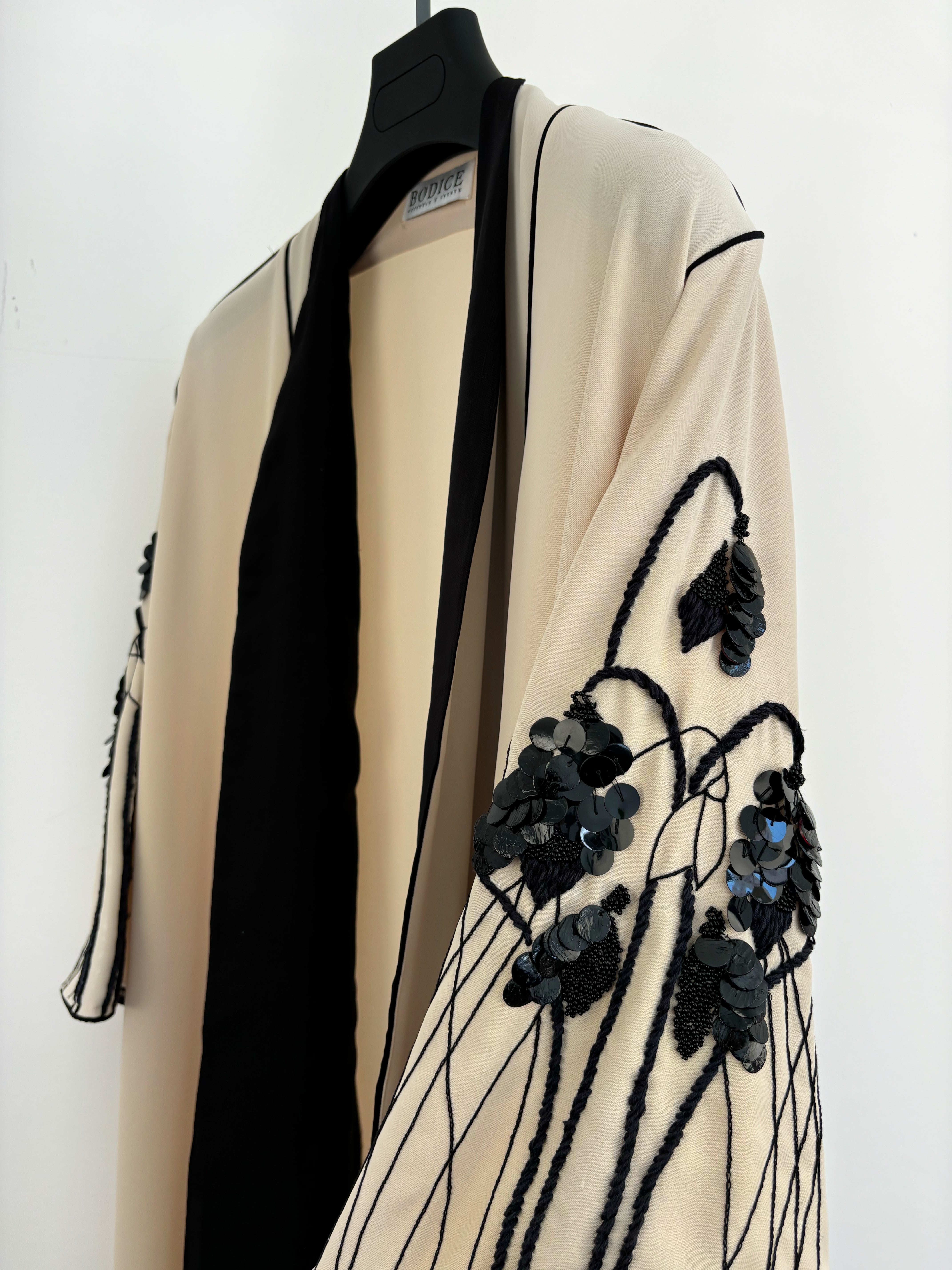 BODICE Signture Abaya